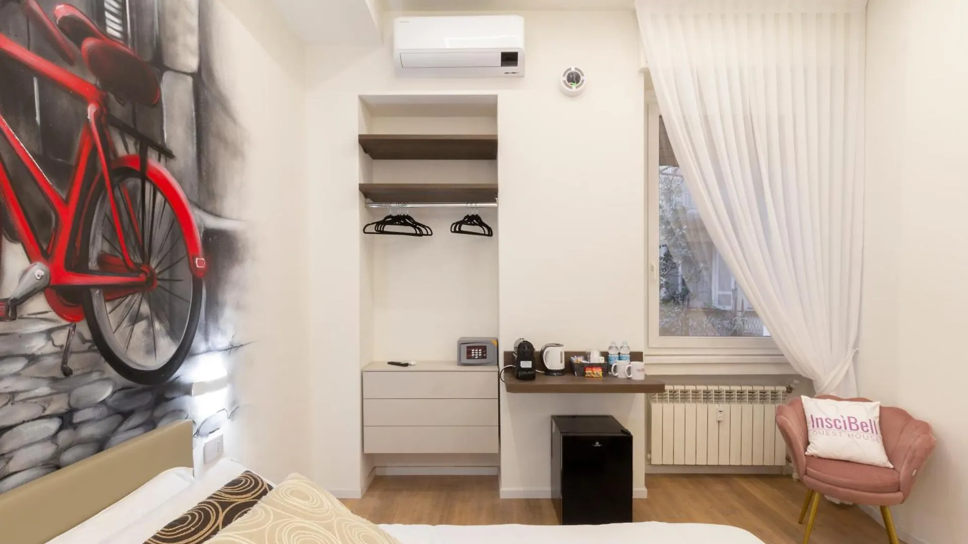 Inscibell Guest House Milano 0*,  Italia
